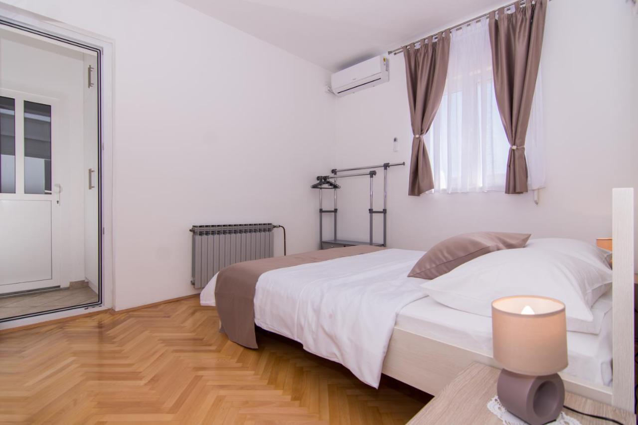 Apartmani Mlacic Donji Okrug  Bagian luar foto